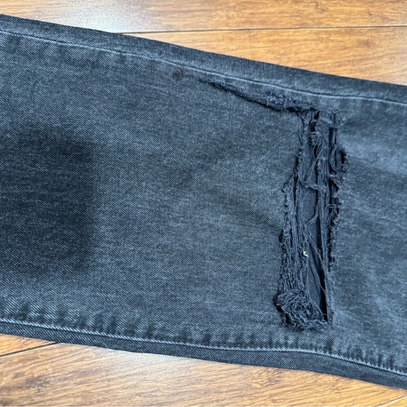 Lucky Brand Womens High Rise Drew Mom Straight Distressed Jeans Tapered 6/28A - Picture 7 of 9